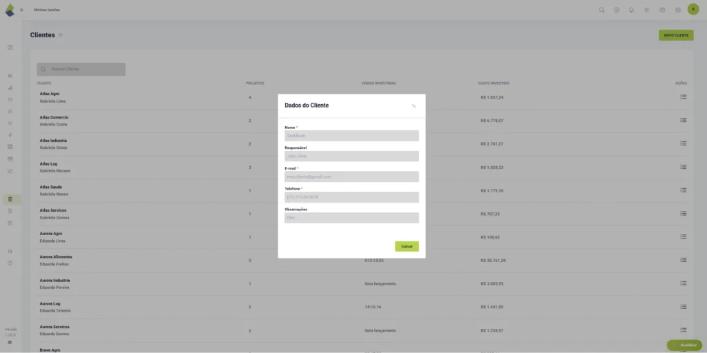 Tela de cadastro de cliente no TaskRush com campos de nome, responsável, e-mail, telefone e observações.